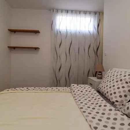 Apartment Paola Zadar